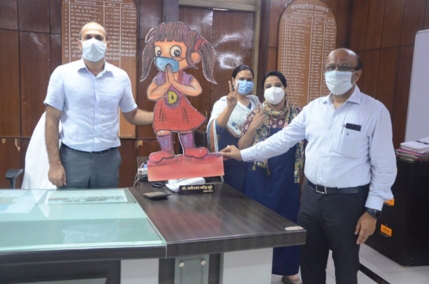 Little Durga took the responsibility of Corona awareness