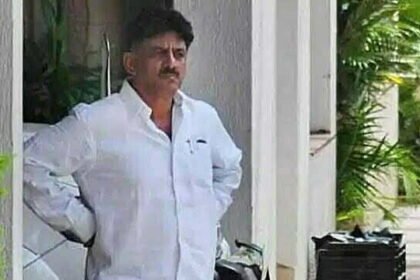 कर्नाटक कांग्रेस अध्यक्ष डीके शिवकुमार के 14 ठिकानों पर सीबीआई की छापेमारी, तलाशी के दौरान 50 लाख कैश बरामद