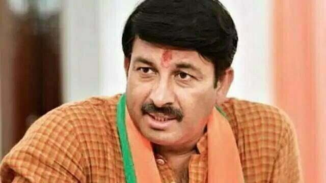 बाल-बाल बचे मनोज तिवारी, ATC से सम्पर्क टूटने के बाद हेलीकॉप्टर की कराई गई इमरजेंसी लैंडिंग