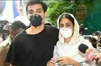 ड्रग्स मामला: रिया चक्रवर्ती को मिली जमानत, भाई शौविक अभी भी जेल में रहेंगे
