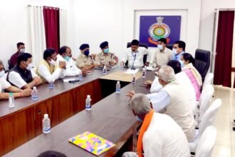 Big news: this time Chhath Puja will not have public events on the ponds