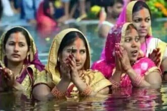 छठ पूजा: आज डूबते सूर्य को अघ्र्य देंगे व्रती, शाम 5:26 बजे अस्त होगा सूर्य