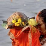 मुंबई में छठ पूजा पर प्रतिबंध, समुद्र और नदी तट पर लोगों के इकठ्ठा होने पर रोक