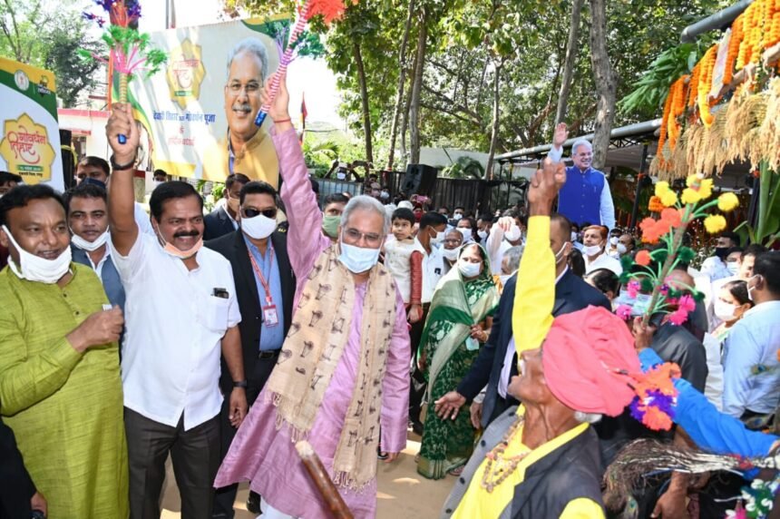 Celebration of Dewari Tihar and Govardhan Puja celebrated with traditional fervor at Chief Minister's residence