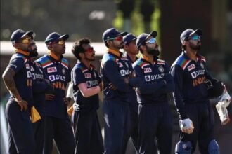 हार के बाद अब भारतीय टीम को एक और झटका, सभी खिलाडिय़ों पर ICC ने लगाया जुर्माना