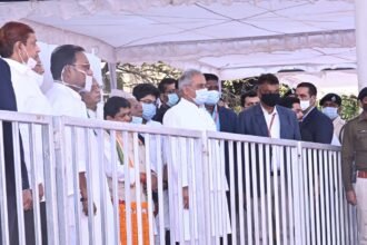 Tribute paid to late Congress leader Motilal Vora at Rajiv Bhavan