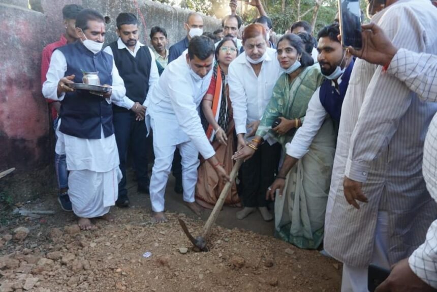 Minister in-charge performed Bhoomipujan in community building