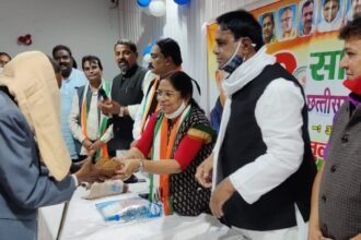 Two years of Chhattisgarh Government: District Congress honors the