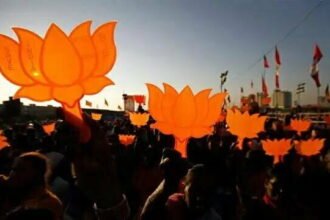 बंगाल फतह करने के लिए एक करोड़ घरों तक पहुंचेगी बीजेपी, लोगों से बोलेगी- 'आर नोय अन्याय'