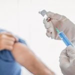 मार्च से 60 से अधिक उम्र वाले लोगों को लगेगी कोरोना वैक्सीन, सबके लिए नहीं होगी मुफ्त : रिपोर्ट