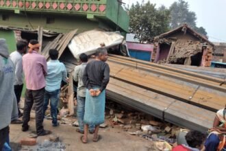 Big accident: Eight people including children were sleeping