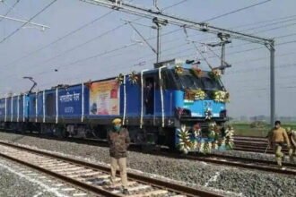 नए फ्रेट कॉरिडोर की सौगात: पीएम बोले- भारत दुनिया की बड़ी आर्थिक ताकत बनने की राह पर