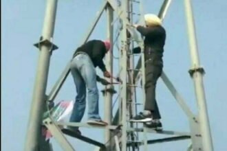 किसान आंदोलन: पंजाब में 90 मोबाइल टावरों के कनेक्शन काटे, अब तक 1500 को पहुंचाया नुकसान