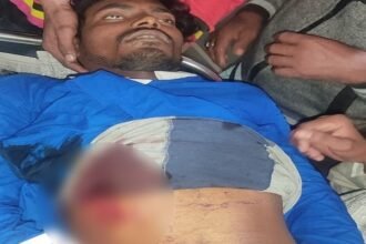 This young man had to get into a quarrel with friends who were having a liquor party