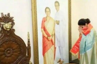 उद्धव ठाकरे की मौजूदगी में अभिनेत्री उर्मिला मातोंडकर हुईं शिवसेना में शामिल