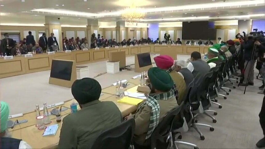 The meeting between the farmers and the government is over ... there is no solution