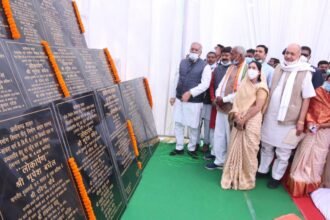 Chief Minister handed over developmental works worth Rs 400 crore to Raigad district