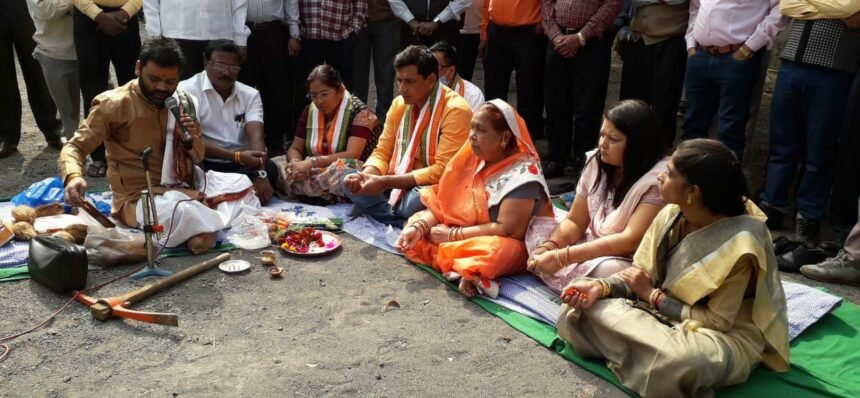 The last day of Mayor Devendra's tenure began with Bhoomipujan