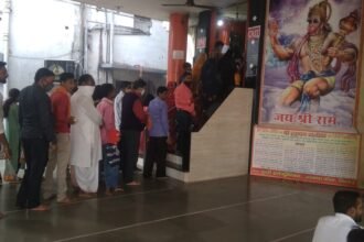 On the first day of the new year, the faith filled with twins, .. Hanuman temple and Sai temple