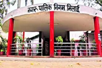 Shuffle in the work area of 29 employees of the corporation