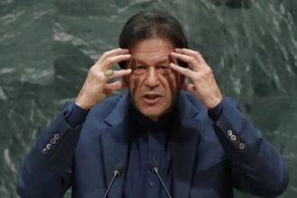 पाई-पाई को तरस रहा कंगाल पाकिस्तान, इमरान खान जिन्ना की 'पहचान' गिरवी रख 500 अरब का लेंगे कर्ज