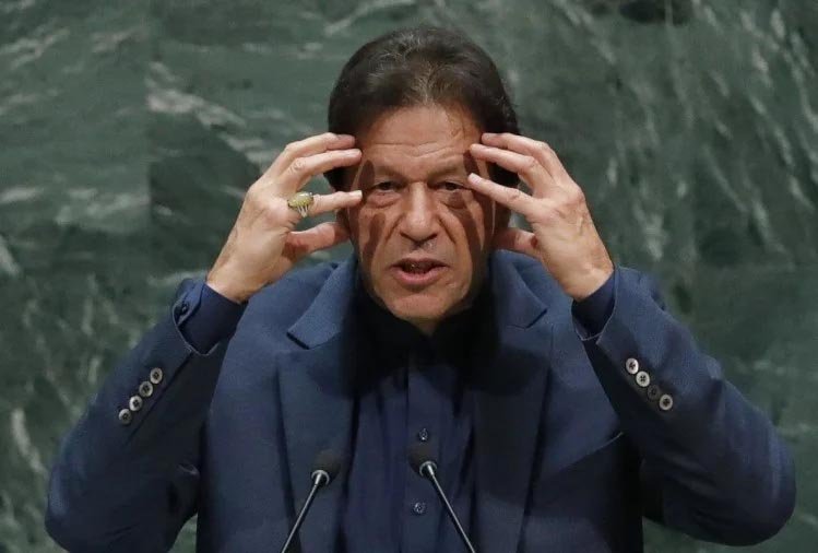 पाई-पाई को तरस रहा कंगाल पाकिस्तान, इमरान खान जिन्ना की 'पहचान' गिरवी रख 500 अरब का लेंगे कर्ज