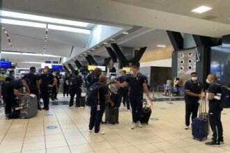 14 साल बाद पाकिस्तान पहुंची दक्षिण अफ्रीकी टीम, टेस्ट मैच से होगी दौरे की शुरुआत