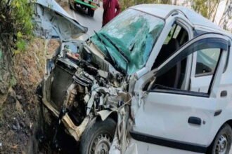 Tragic accident: car slammed into a tanker parked on the