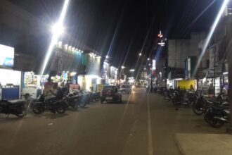 India's shutdown did not show the effect ... Markets and shops