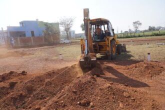 Action taken on illegal plotting in Shubham Colony