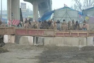 चक्का जाम : लाल किला-जामा मस्जिद सहित 10 मेट्रो स्टेशन बंद, अपात स्थिति से निपटने के लिए पुलिस तैयार