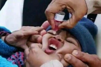 12 बच्चों को पोलियो ड्रॉप की जगह पिला दिया गया सैनिटाइजर, 3 अधिकारी निलंबित