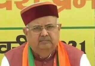 लोगों के बीच नहीं जाने के आरोपों का रमन सिंह ने किया खंडन, बोले- अब क्या घर छोड़ दें?