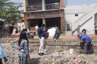 Towards the completion of pipeline distribution to deliver water