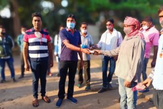 During the morning walk, the Commissioner arrived at the inspection