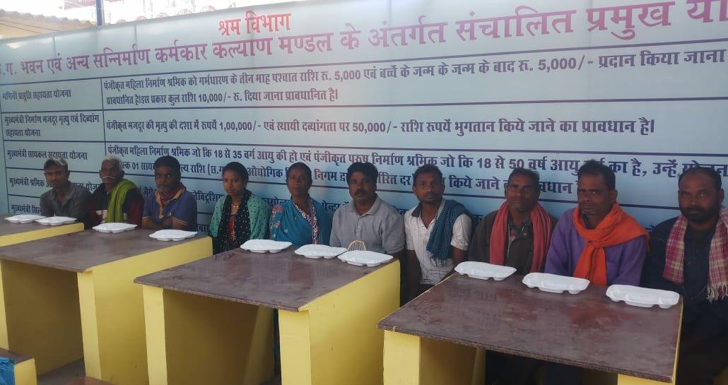 Food is available as soon as morning, there is no delay for wages