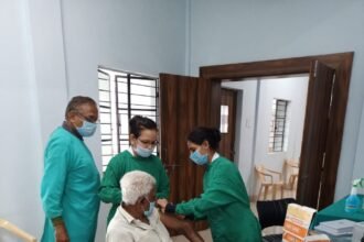 Kovid vaccine given to Senior Citizen in SR Hospital