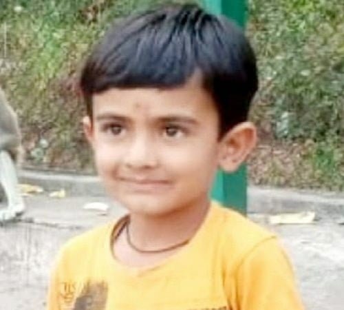 6 year old child of Chhattisgarh lost in Tirupati… Home Minister took