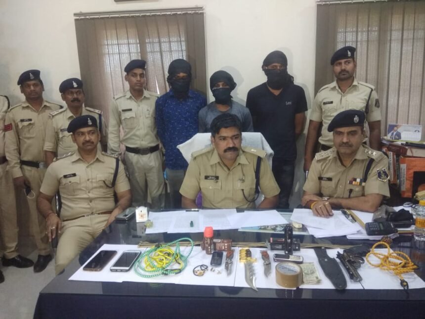 Incident of robbery postponed due to woman's understanding