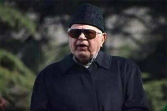 फारुक अब्दुल्ला के खिलाफ याचिका खारिज, सुप्रीम कोर्ट ने कहा- सरकार से अलग विचार होना देशद्रोह नहीं