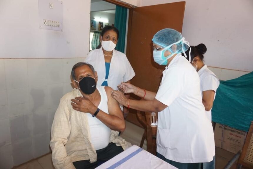 In the state, Kovid 19 vaccine is started to be applied