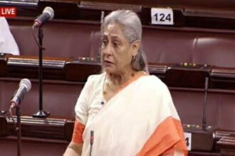 जया बच्चन बोलीं- शर्म आती है, चांद और मंगल पर जाने की बात करते हैं, और मैला ढोने के मुद्दे पर करनी पड़ रही चर्चा