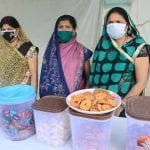 राजिम माघी पुन्नी मेला में लगे गढ़कलेवा के स्टाॅल में छत्तीसगढ़ी पकवानों की महक