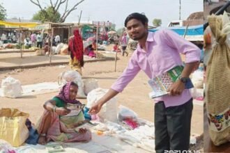 बाबा भोरमदेव मंदिर के फल-फूलों से समूह की महिलाओं ने बनाया हर्बल गुलाल