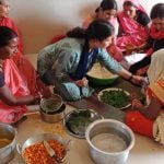 कृषि विज्ञान बेमेेतरा में महिलाओं को दिया गया हर्बल गुलाल बनाने का प्रशिक्षण