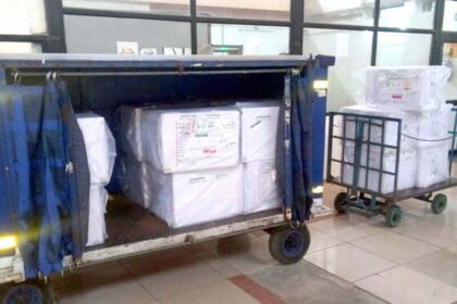 Corona vaccination, Kovishield's consignment of two lakh doses reached the capital, the vaccination campaign will start from May 1