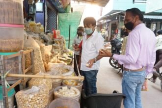 Penalty on those who sell high-end foods and expired food items