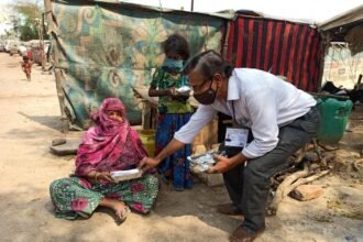 There is no starvation in lockdown, so foot packets are being delivered