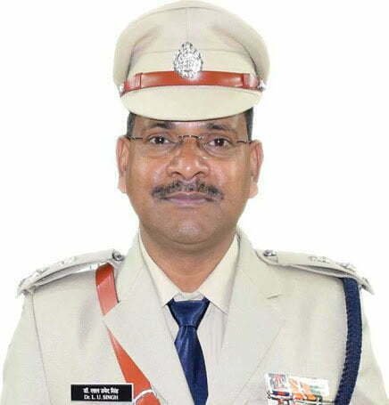 पुलिस विभाग में एक ऐसा अधिकारी…. जहां भी रहे वहां गरीबों के भले के लिए किया काम…. वर्तमान में बालोद के बटालियन में पदस्थ…. बनवाया भगवान शिव का भव्य मंदिर