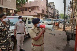 Police took out the flag march…. People warn against Corona virus